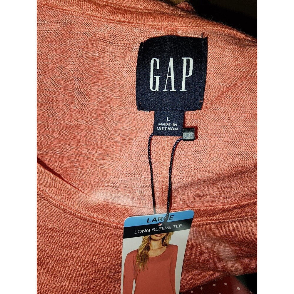 Gap Womens Shirt Long Sleeve Coral Sz Large Tshirt Tee Crew Neck Casual - Picture 2 of 7
